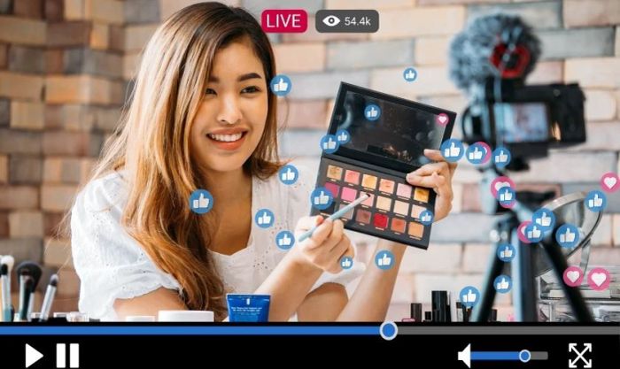 Có thể tải video Livestream từ Facebook về điện thoại và máy tính không?