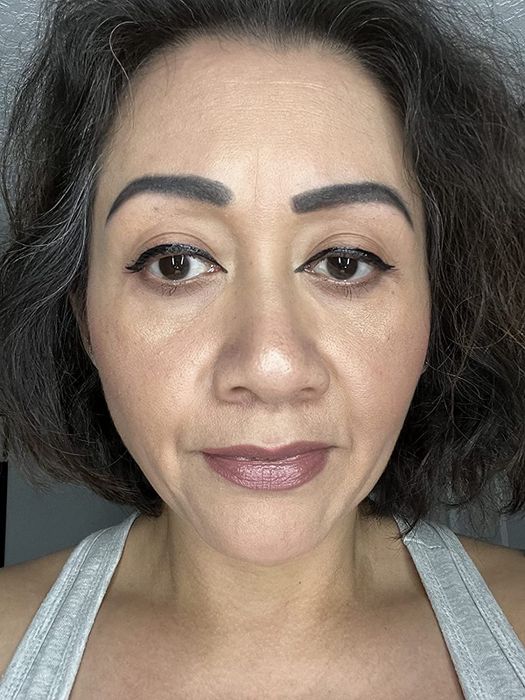 Another reviewer showcasing a more dramatic winged eyeliner look
