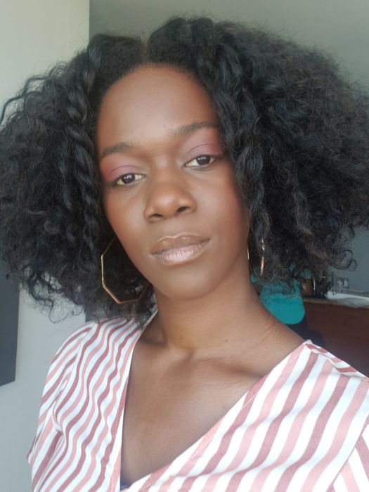 The same editor wearing the makeup from the blush palette.