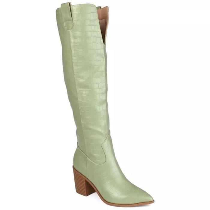 Knee-high boot with a crocodile-textured finish