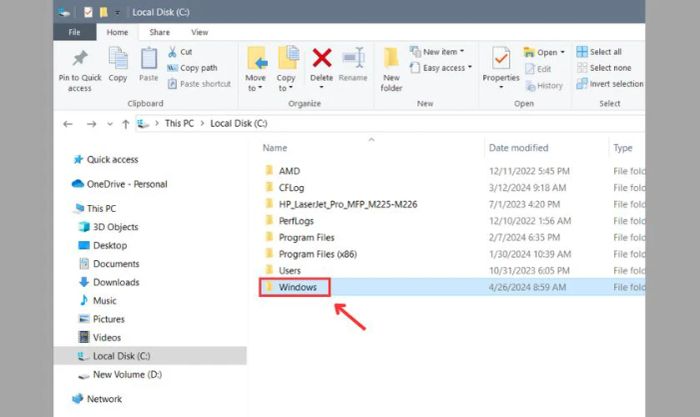 Chọn thư mục Windows trong danh sách thư mục