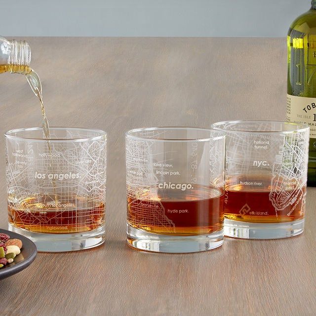 Featuring three glasses with designs from Los Angeles, Chicago, and NYC