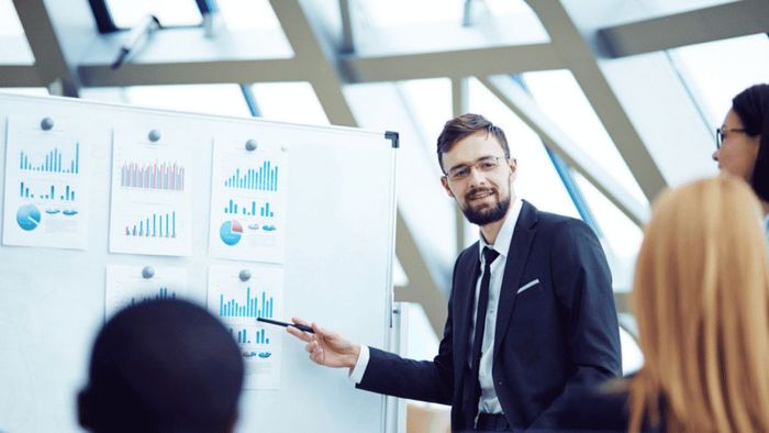 Thuyết phục là khả năng điều chỉnh và hướng dẫn dòng suy nghĩ của người khác