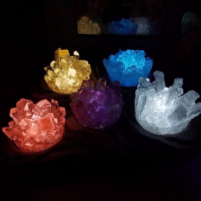 Multicolored, illuminated crystals