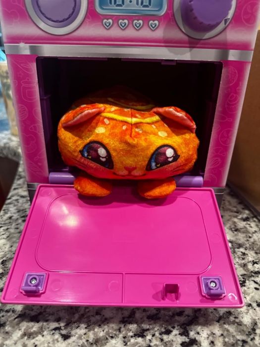 Plush toy inside the Cookeez Makery oven