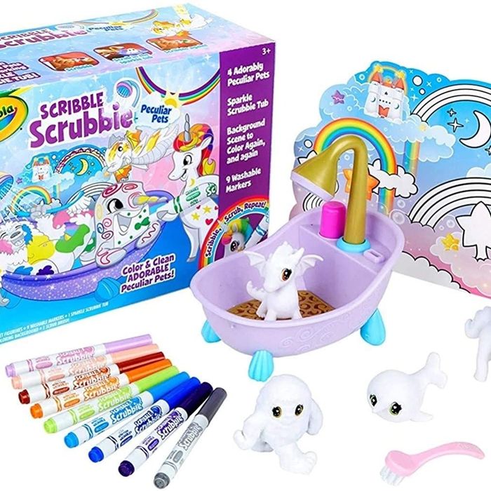 The coloring set with blank toys, a tub, markers, and a standing play mat