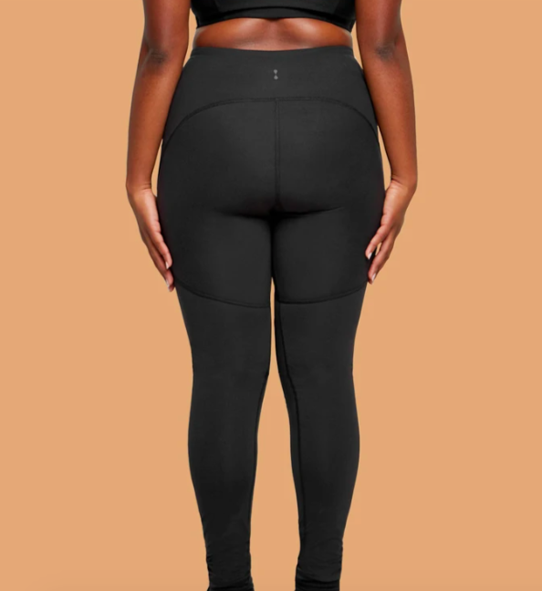 The back view of the Thinx leggings.
