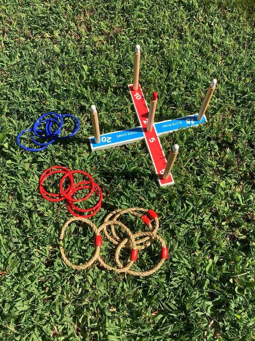 An outdoor ring toss set