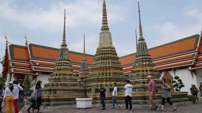 บทสวดมนต์ขอความรักและขอลูกด้วยการไหว้พระพุทธรูปศักดิ์สิทธิ์ที่วัดโพธิ์