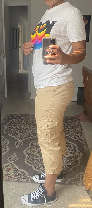 side view of the same reviewer in the same outfit