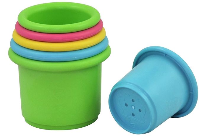 stacking cups