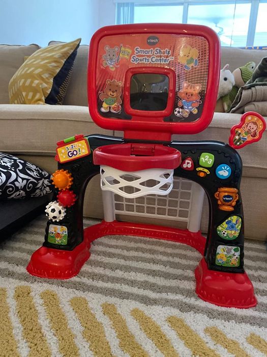 A reviewer's image of the red sports center