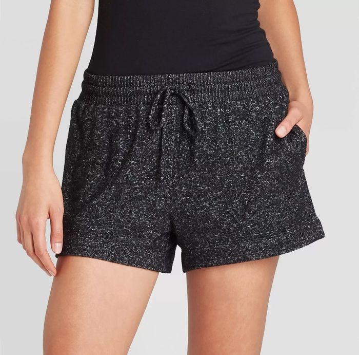 Black and white lounge shorts, the perfect combination of comfort and style for any relaxing day.