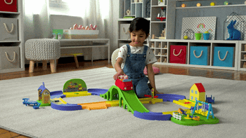 gif of a child enjoying the toy set