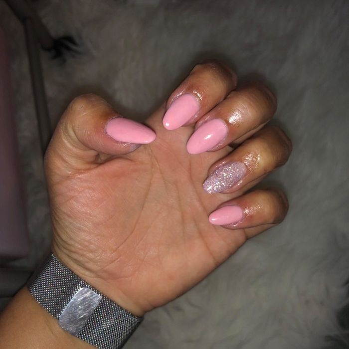 A photo from a reviewer showcasing their perfectly manicured nails.