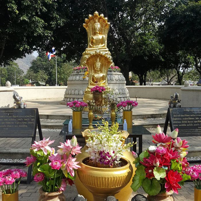 หลวงพ่อพุทธสิริสัตตราช.