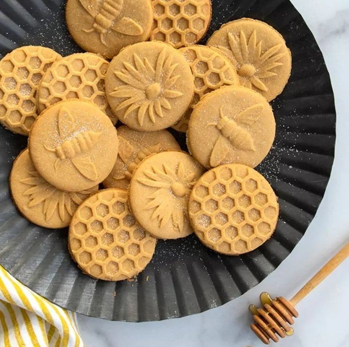 Cookies imprinted with the honeybee stamp design