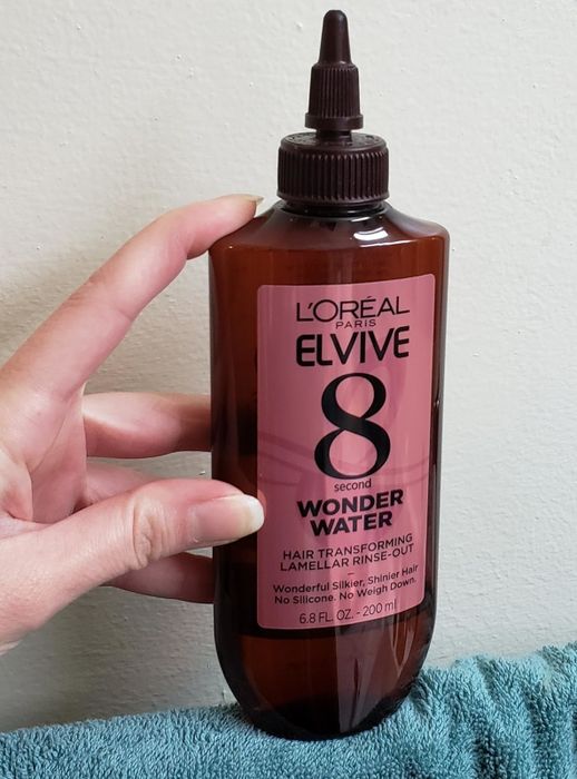 Reviewer wearing the Wonder Water