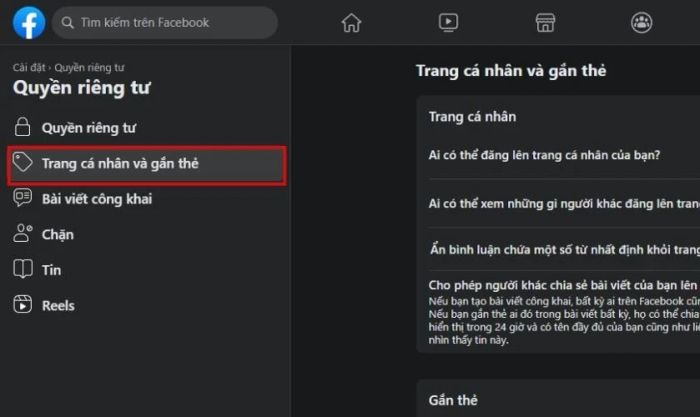 Nhấn vào mục Trang cá nhân và gắn thẻ