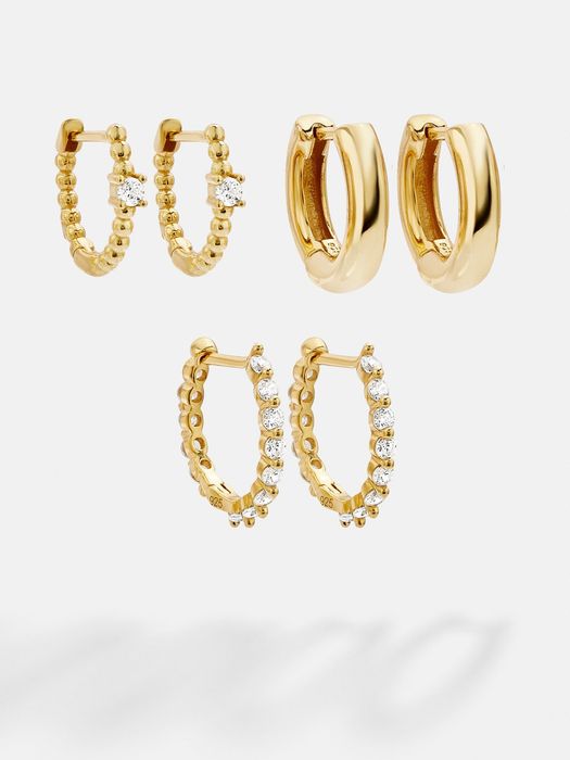 The trio of hoop earrings.