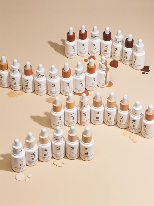 product image of all the shades neatly lined up