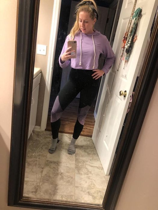 another reviewer rocking the hoodie in lilac