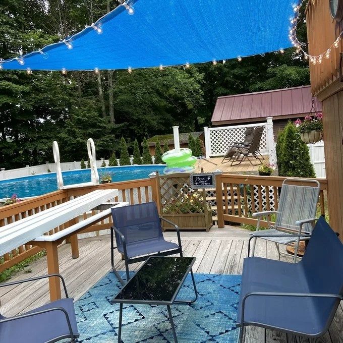 A reviewer’s photo of the shade sail in Blue.