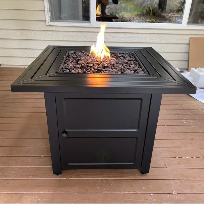 Reviewer's photo of the fire table.