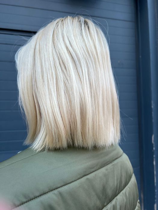 A Mytour editor with smooth, soft blonde hair