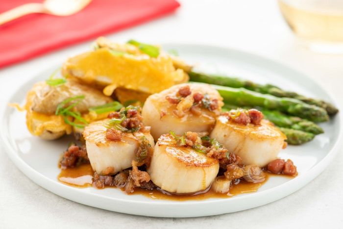 Brown Sugar and Bacon-Glazed Scallops