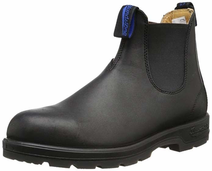 The chunky boot with elastic panels on the sides, finished in black.