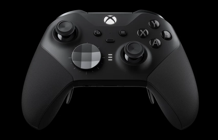 The black Elite Series 2 controller