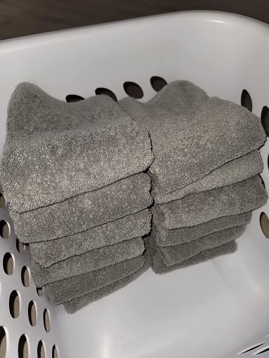 A set of versatile cotton hand towels that are perfect for everything from drying dishes to enhancing your bathroom decor — because even the smallest details deserve a bit of style.
