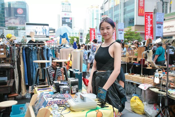 หล่อ สวย เท่ มีสไตล์ รวมกลุ่มคนฮิป! ไปเที่ยวตลาดชิคๆ ในใจกลางเมือง