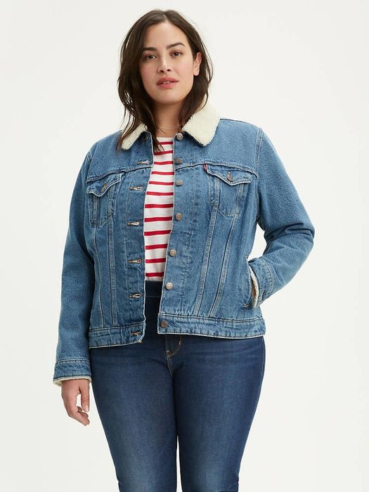 Another model wearing the jacket.
