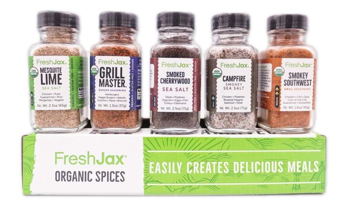 The five-piece spice set featuring smoked flavors