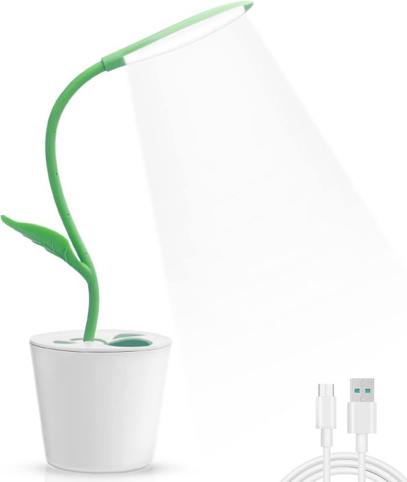 The desk lamp designed to resemble a plant