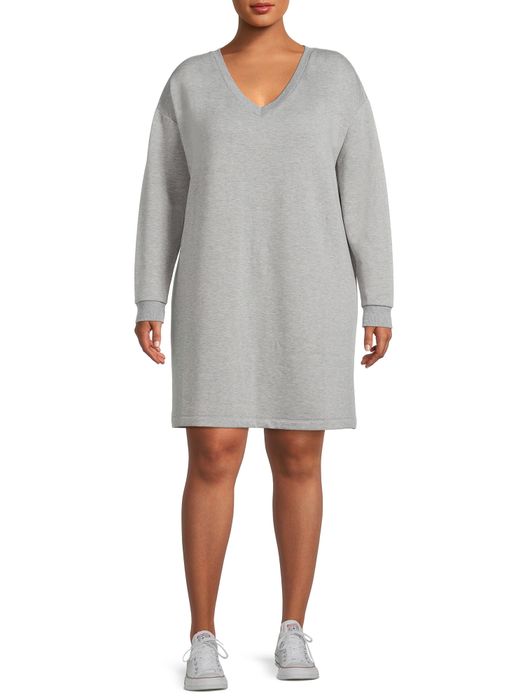 A model wearing the gray dress