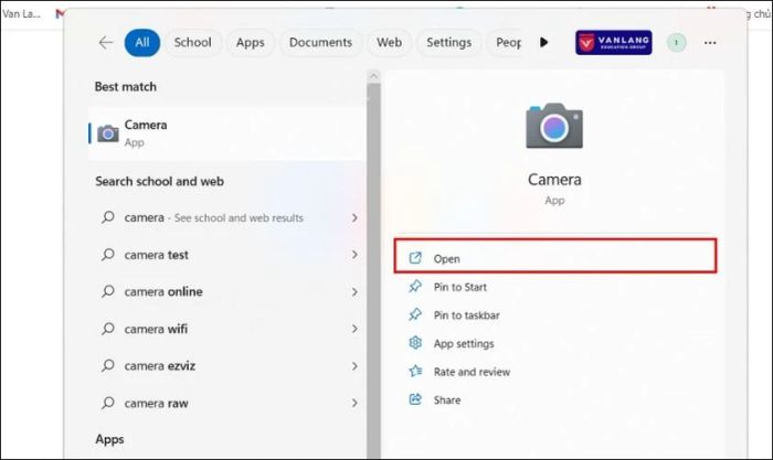 Chọn Open để mở camera trên máy tính của bạn.