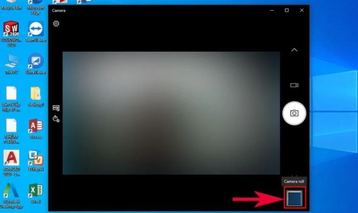 Cách xem lại các bức ảnh đã chụp bằng camera trên laptop.