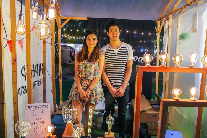 ArtBox สถานที่ช้อปปิ้งสุดชิค ที่มาพร้อมพ่อค้าแซ่บและแม่ค้าจี๊ด ลูกค้าสุดเจ๋ง และบรรยากาศที่ไม่มีที่ไหนเหมือน!