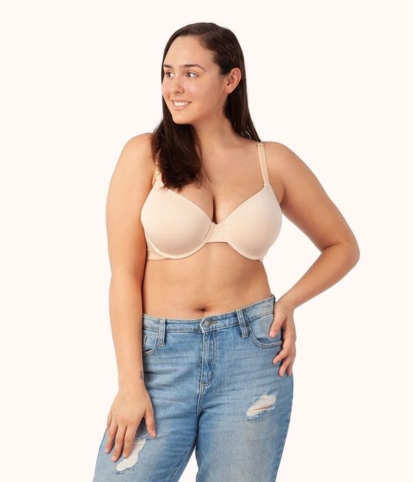 Model wearing the nude All-Day T-shirt bra.