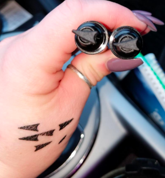 A detailed, close-up customer photo of the liquid eyeliner tips.