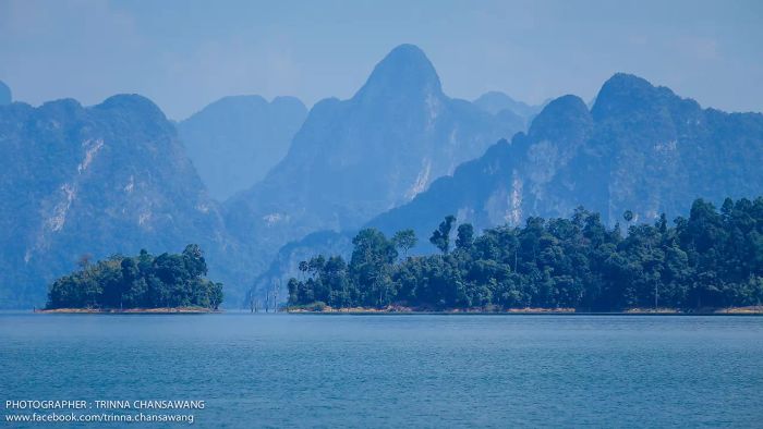 สัมผัสของหัวใจในความงดงามของ 'ท้องฟ้า' เท้าจุ่มลงใน 'น้ำคราม' ทรายขาวอันสวยงาม ที่กุ้ยหลินเมืองไทย จ.สุราษฎร์ธานี