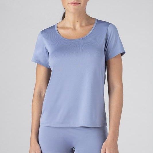 A model is dressed in a shirt.