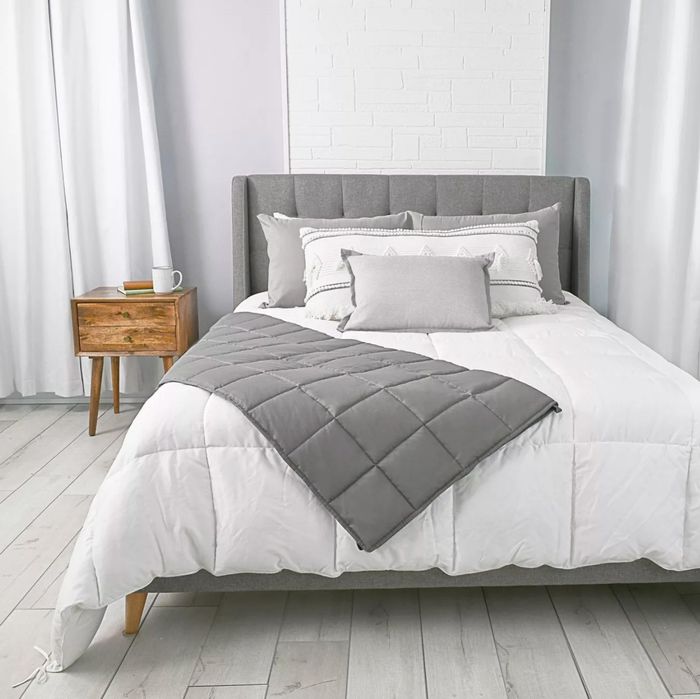 The weighted blanket.