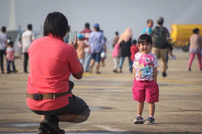 การยิ้มที่ปราศจากความคาดหวังในสิ่งใด มันเป็นการกระทำที่มีคุณค่า คำถามจากเด็กๆ ชวนให้เราคิดถึงครั้งสุดท้ายที่ทำเช่นนั้น
