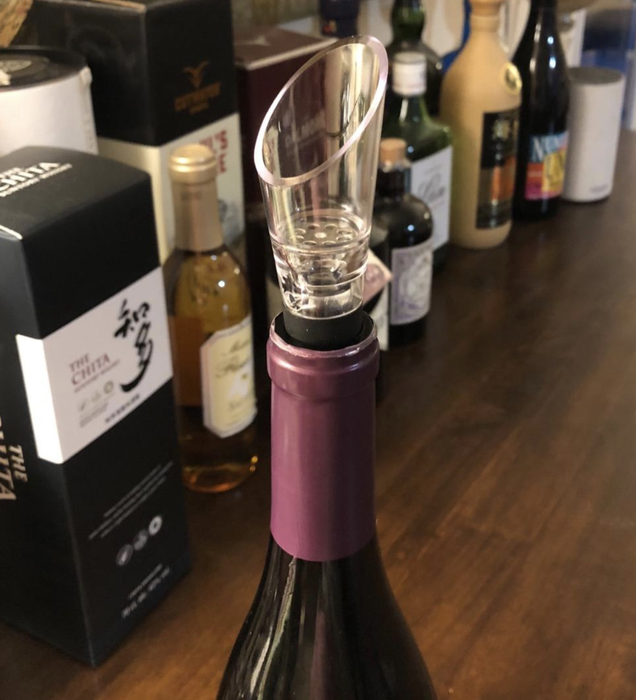 Photo of the white aerator shared by a reviewer.