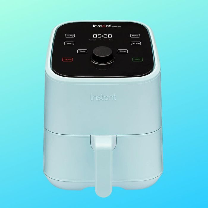 The Aqua Air Fryer combines sleek design with efficient cooking to prepare your favorite fried foods with less oil.