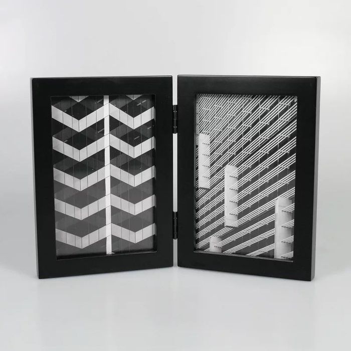 The black double frame